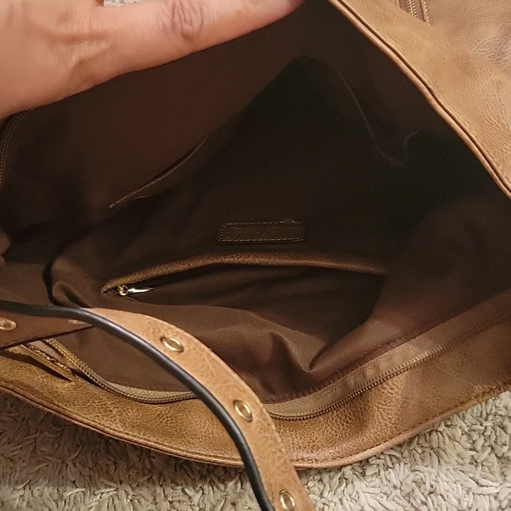 Purse - Picture 8 of 8
